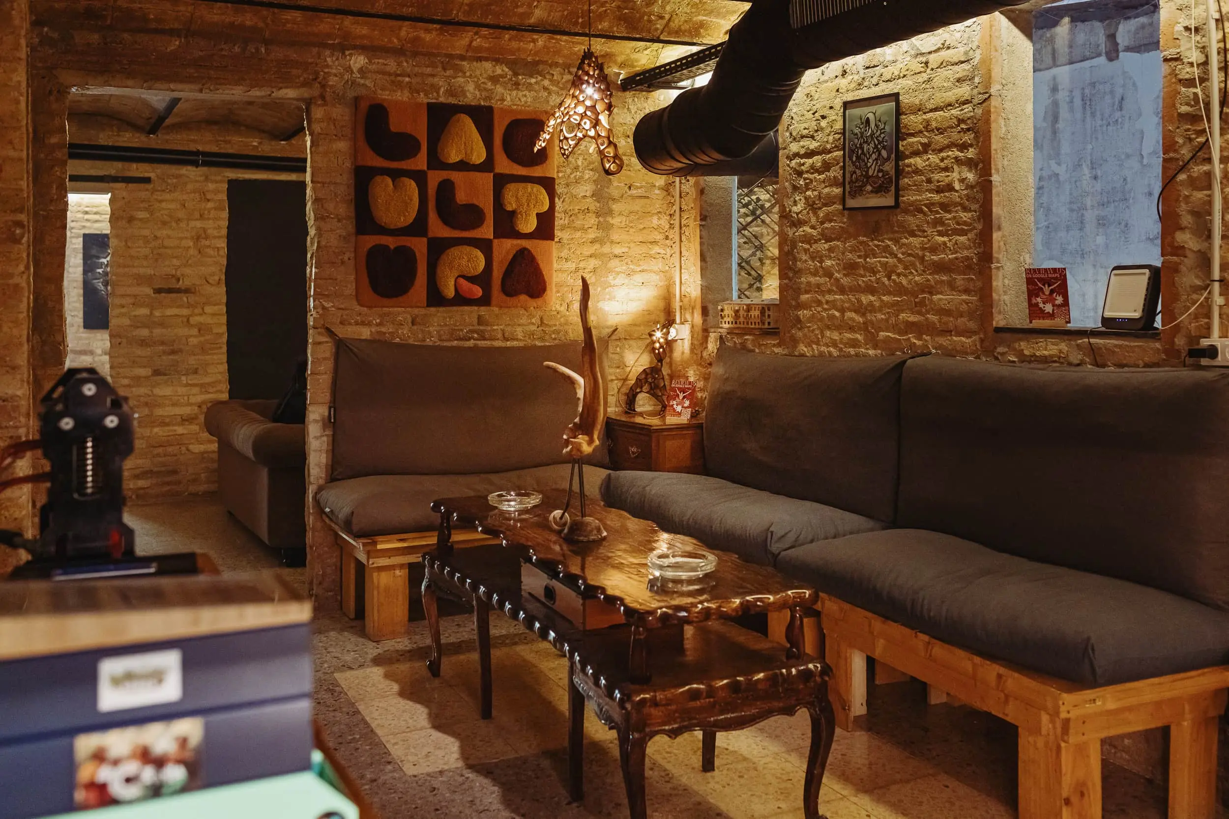 La Cultura lounge area