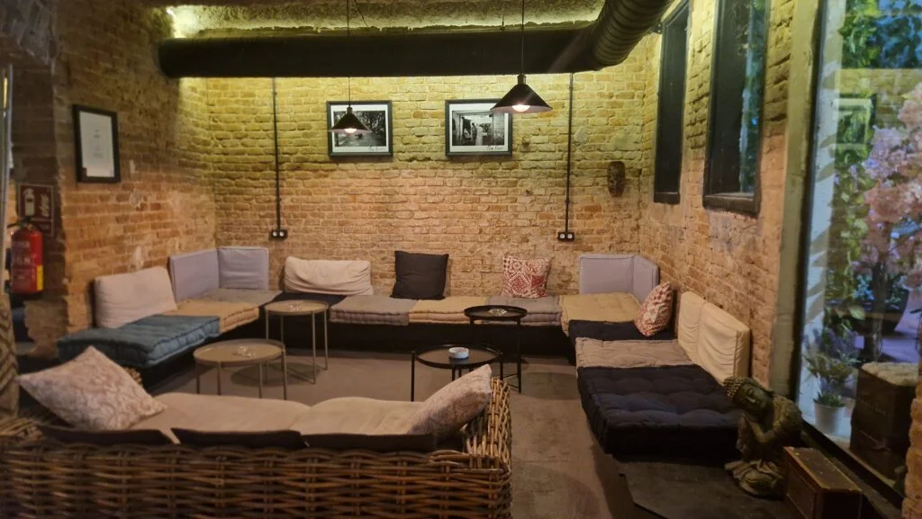 La Orquesta lounge area